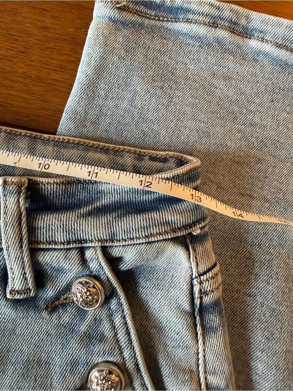 High-Rise Light Blue Wide-Leg Jeans with Side Button Detail - Picture 7 of 16
